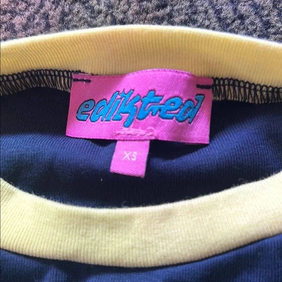 Navy and Yellow 06 T-Shirt - Picture 2 of 4